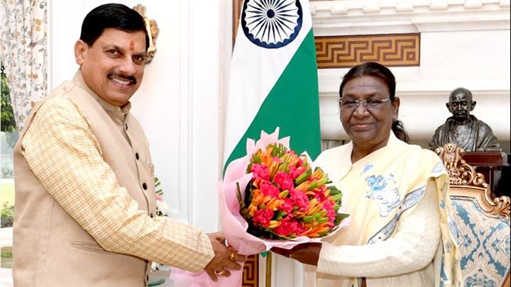 मुख्यमंत्री डॉ. मोहन यादव की राष्ट्रपति श्रीमती मुर्मु से भेंट